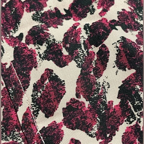 Calvin Klein Jeans Women's Animal Print Shirt Small, Long Sleeve | New - Picture 14 of 15